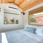 Stay Portland Collection - Tiny Farmhouse - Walk To Local Shops & Restaurants