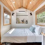 Stay Portland Collection - Tiny Farmhouse - Walk To Local Shops & Restaurants